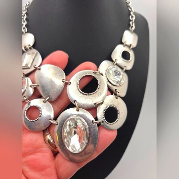 Artisan Silver Toned Vintage Style BoHo Necklace - Picture 3 of 5